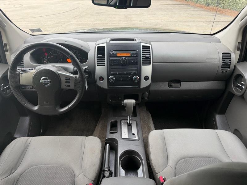 Nissan Xterra S 2012
