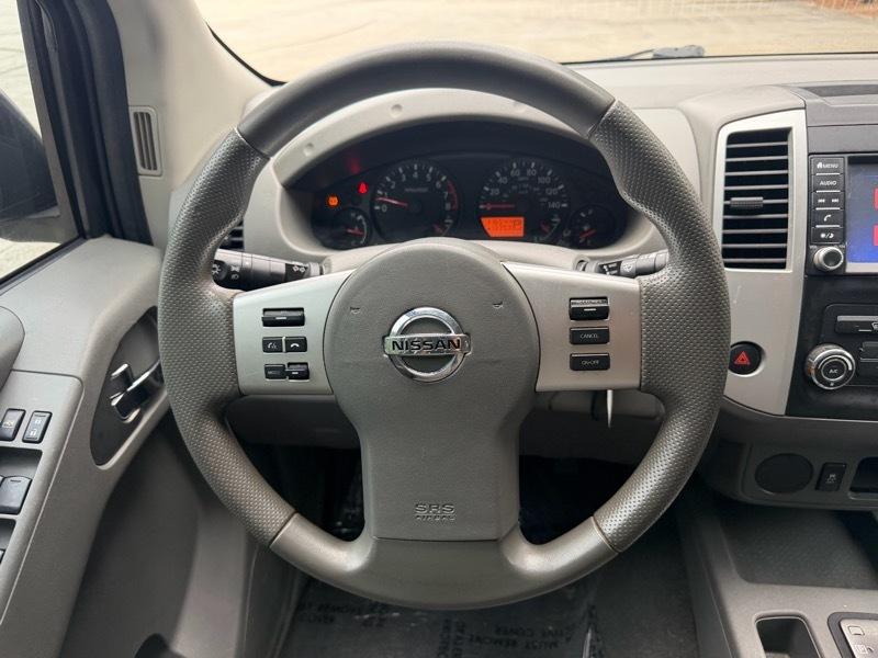 Nissan Frontier SV Crew Cab 2WD 2019