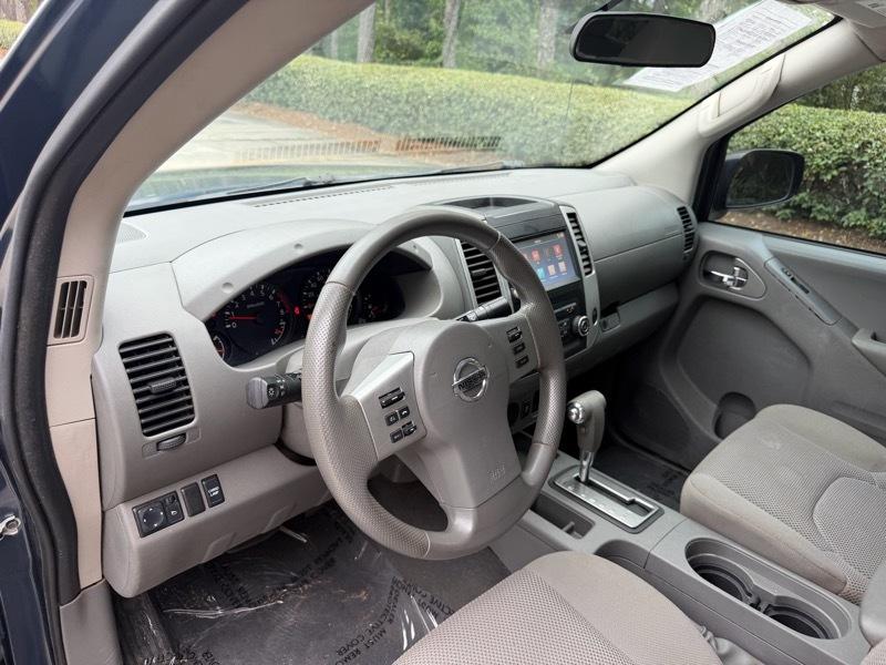 Nissan Frontier SV Crew Cab 2WD 2019