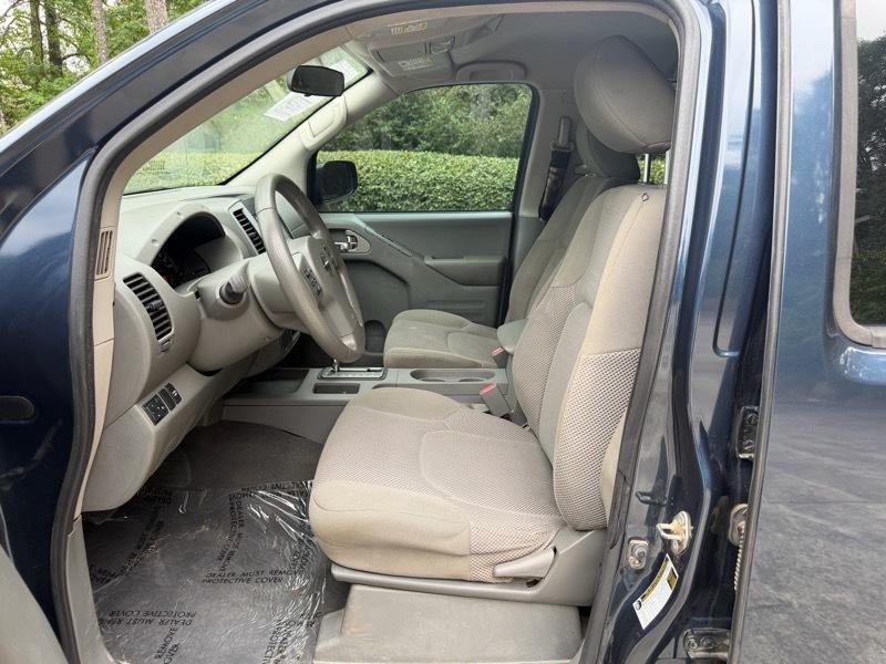 Nissan Frontier SV Crew Cab 2WD 2019