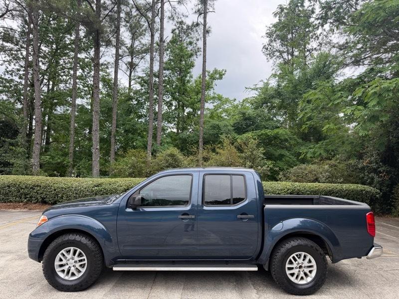 Nissan Frontier SV Crew Cab 2WD 2019
