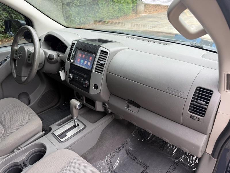 Nissan Frontier SV Crew Cab 2WD 2019