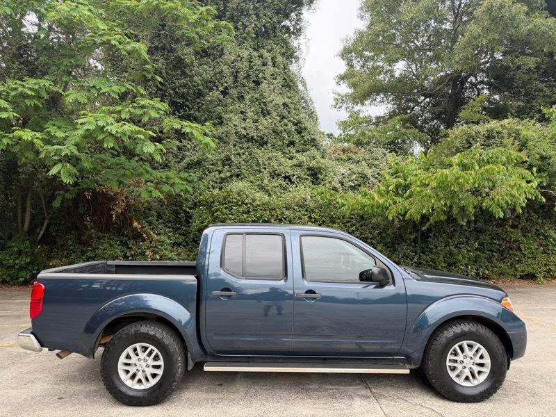 Nissan Frontier SV Crew Cab 2WD 2019
