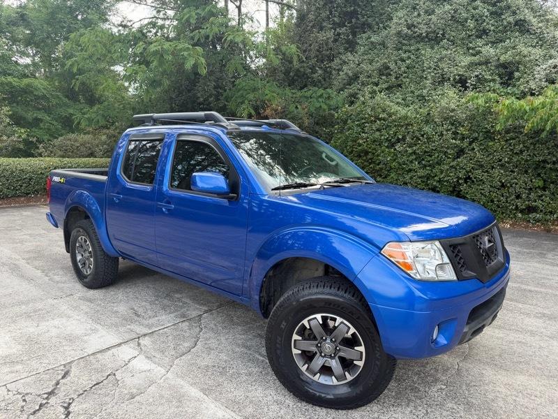 Nissan Frontier PRO-4X Crew Cab 4WD at 2015