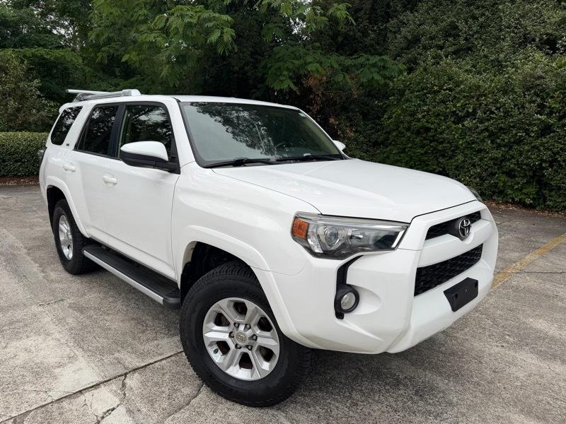 Toyota 4Runner SR5 4WD 2017