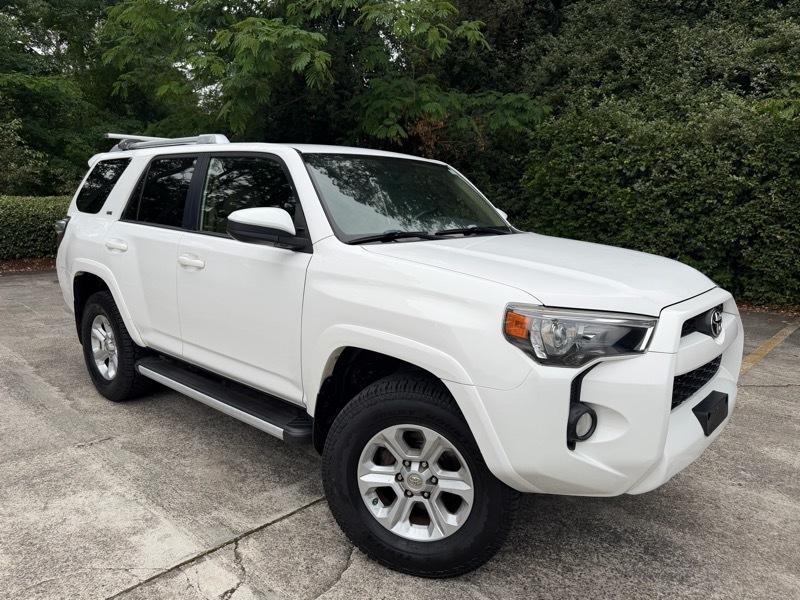 Toyota 4Runner SR5 4WD 2017