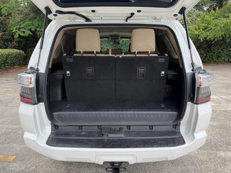 Toyota 4Runner SR5 4WD 2017