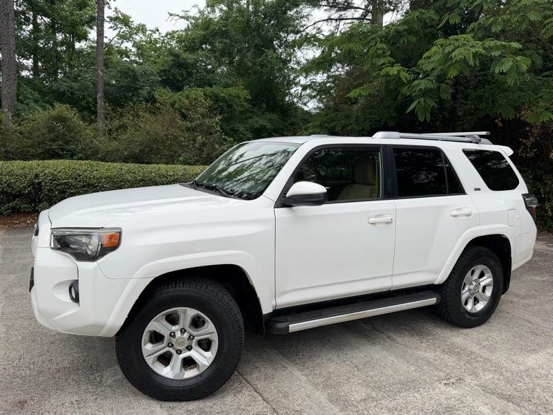 Toyota 4Runner SR5 4WD 2017