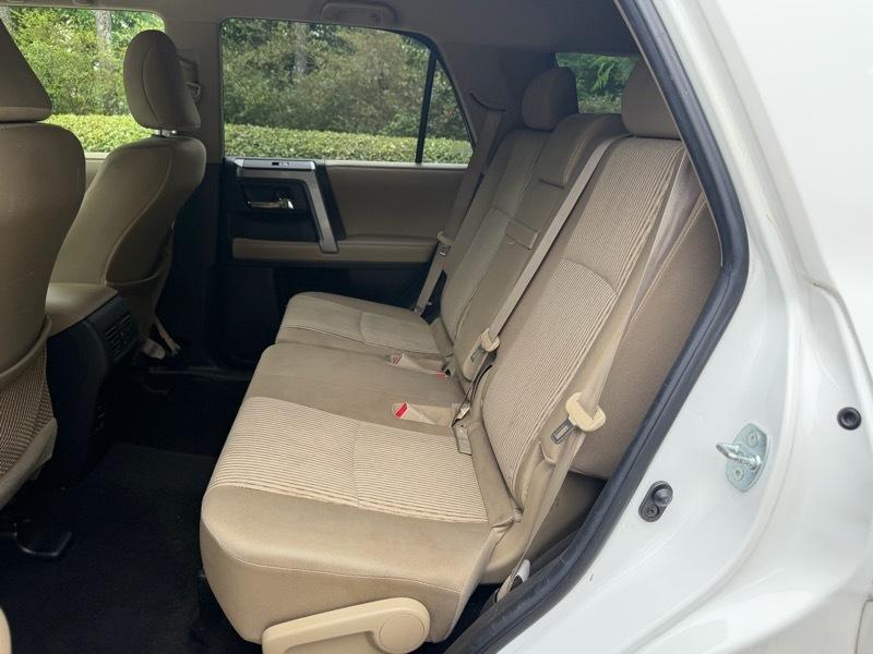 Toyota 4Runner SR5 4WD 2017