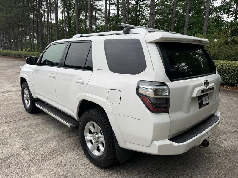 Toyota 4Runner SR5 4WD 2017