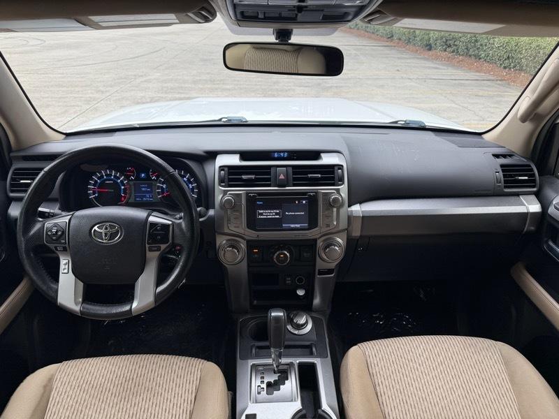 Toyota 4Runner SR5 4WD 2017