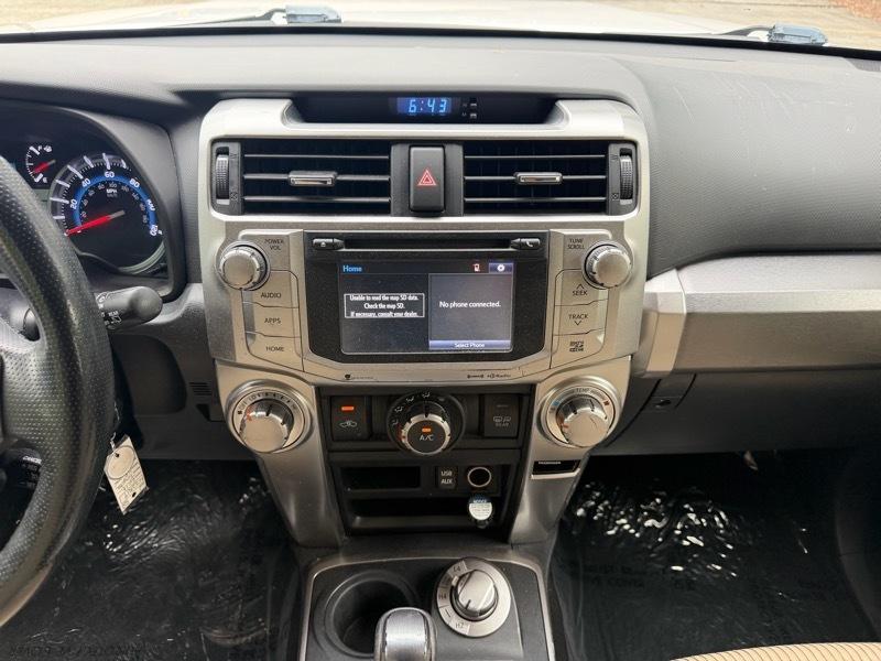 Toyota 4Runner SR5 4WD 2017