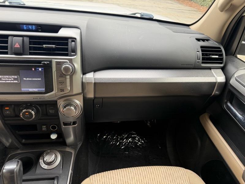 Toyota 4Runner SR5 4WD 2017