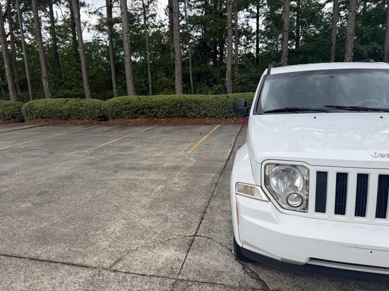 Jeep Liberty Sport 2WD 2012