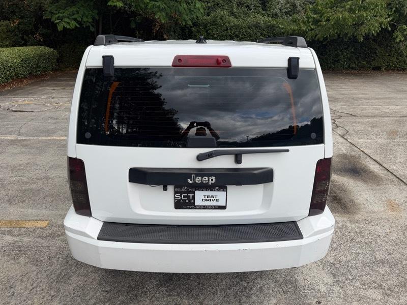 Jeep Liberty Sport 2WD 2012