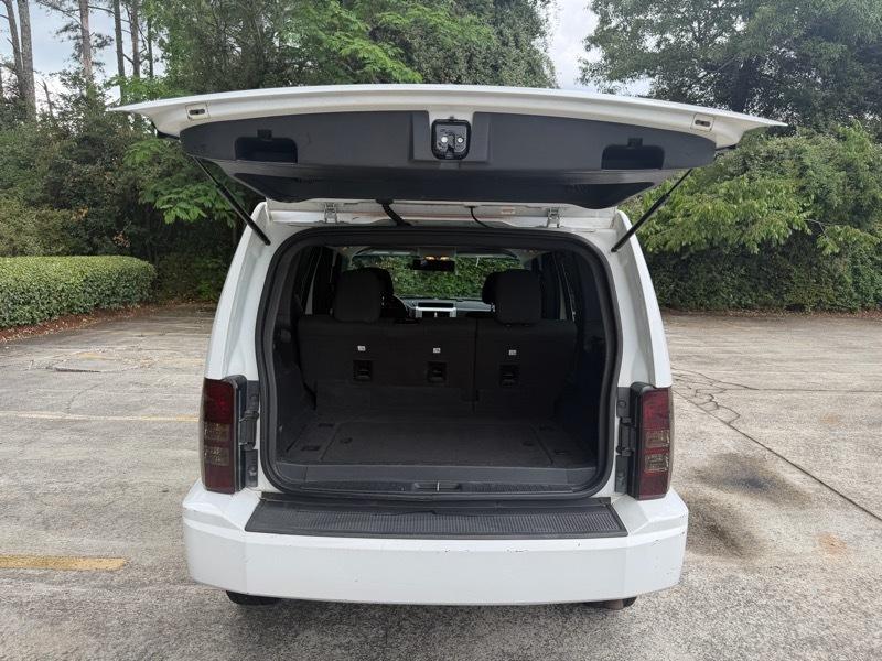 Jeep Liberty Sport 2WD 2012