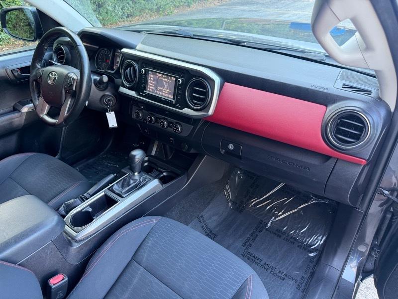 Toyota Tacoma SR5 Double Cab Super Long Bed V6 6AT 4WD 2016
