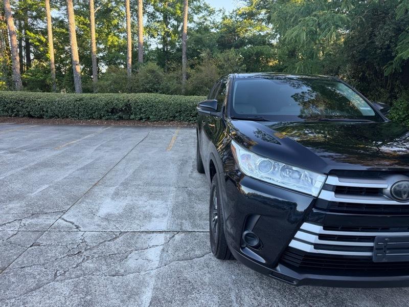 Toyota Highlander LE Plus FWD V6 2018