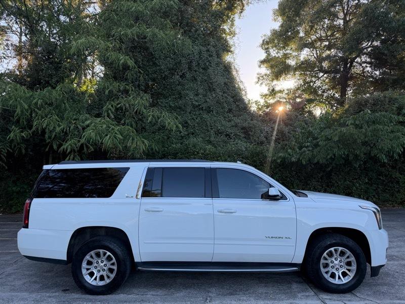 GMC Yukon XL SLE 4WD 2019