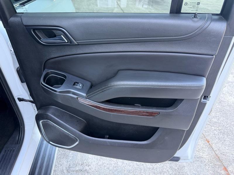 GMC Yukon XL SLE 4WD 2019