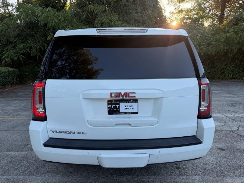 GMC Yukon XL SLE 4WD 2019