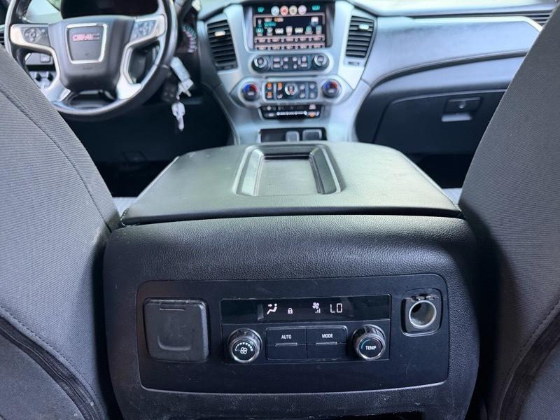 GMC Yukon XL SLE 4WD 2019