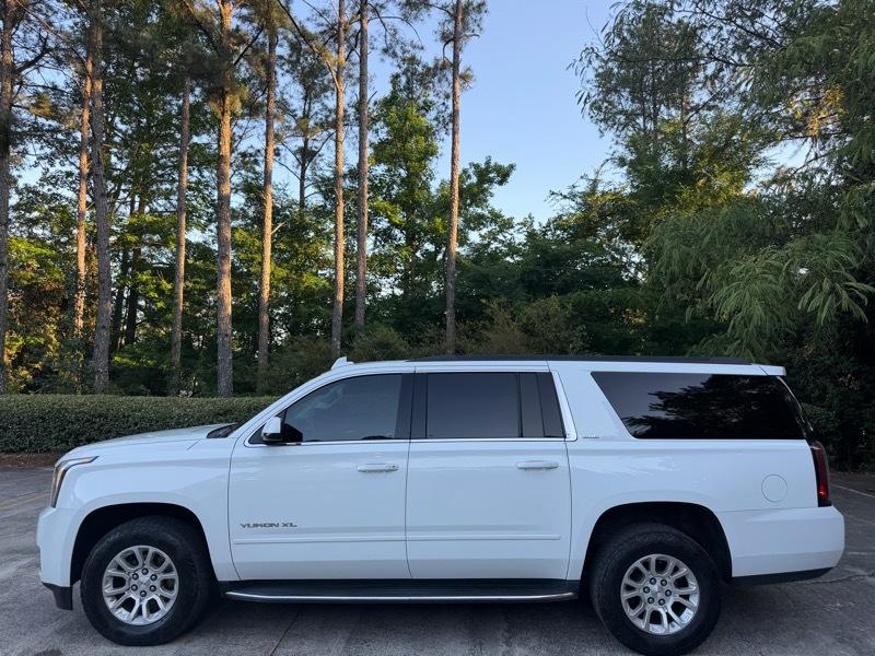 GMC Yukon XL SLE 4WD 2019