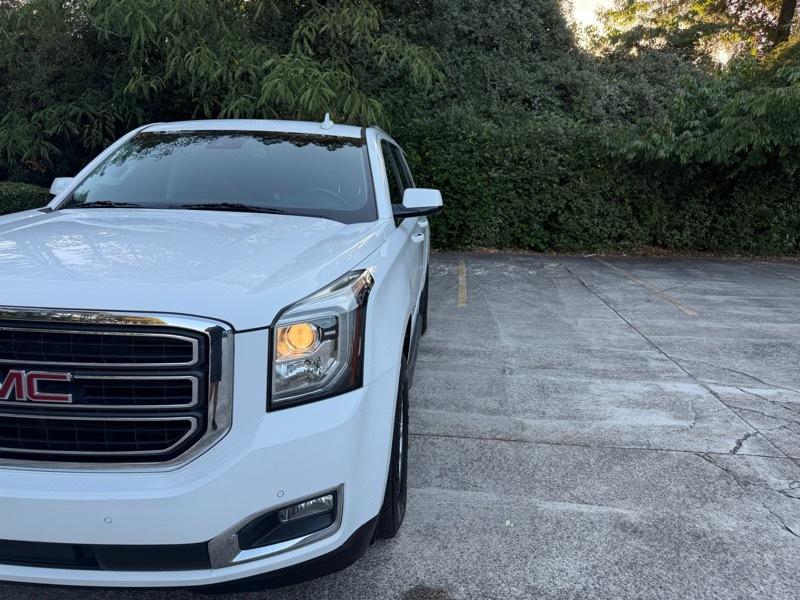 GMC Yukon XL SLE 4WD 2019