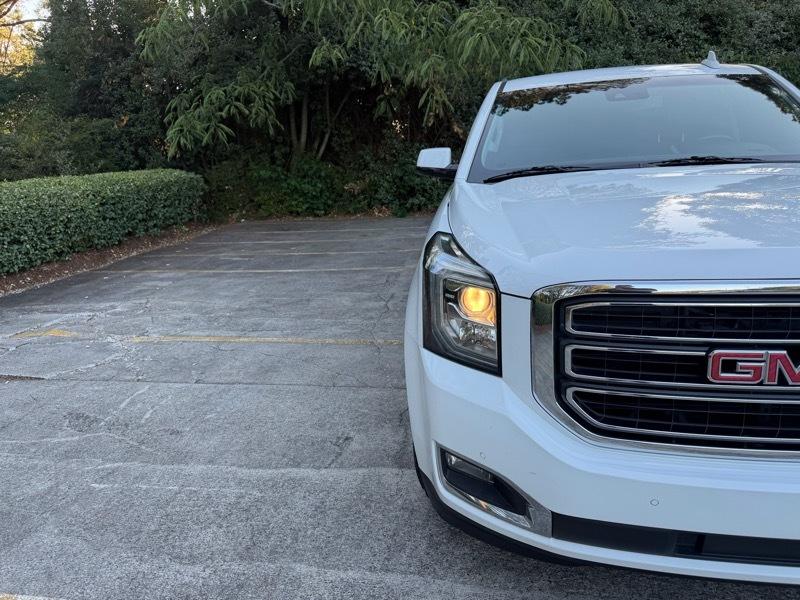 GMC Yukon XL SLE 4WD 2019