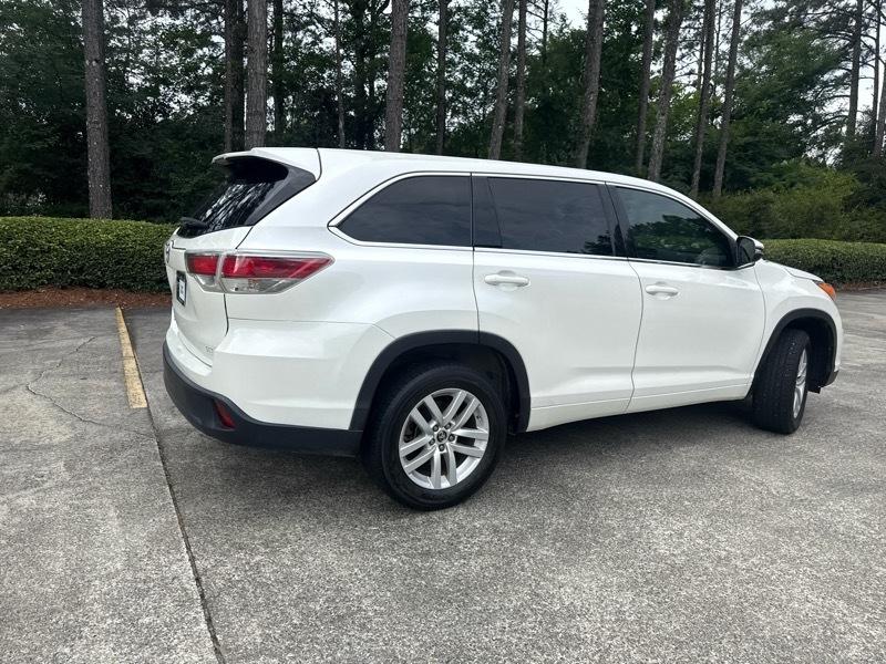 Toyota Highlander LE FWD I4 2016