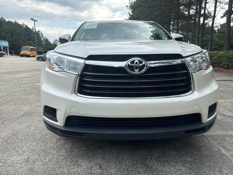 Toyota Highlander LE FWD I4 2016