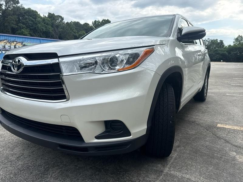 Toyota Highlander LE FWD I4 2016