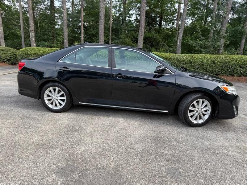 Toyota Camry Hybrid LE 2012