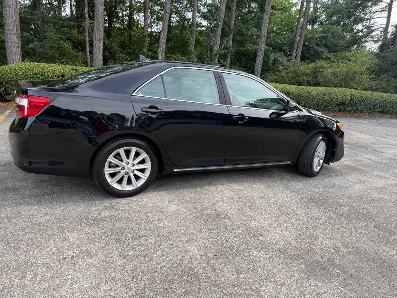Toyota Camry Hybrid LE 2012