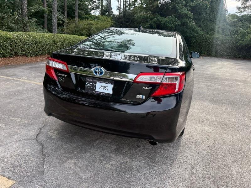 Toyota Camry Hybrid LE 2012