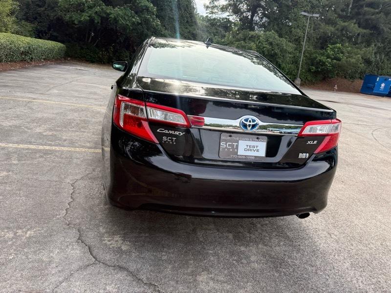 Toyota Camry Hybrid LE 2012