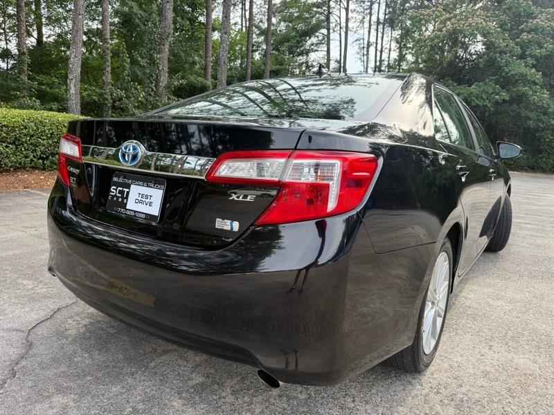 Toyota Camry Hybrid LE 2012
