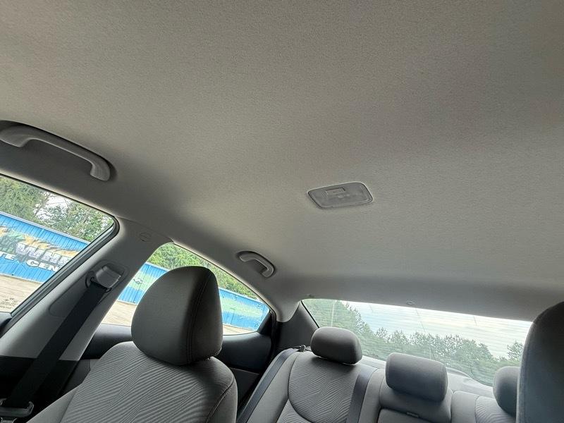 Hyundai Elantra Limited 2012
