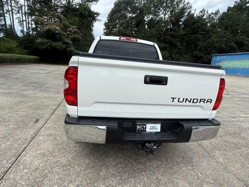 Toyota Tundra SR5 4.6L V8 CrewMax 2WD 2017