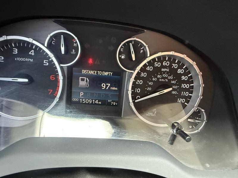 Toyota Tundra SR5 4.6L V8 CrewMax 2WD 2017
