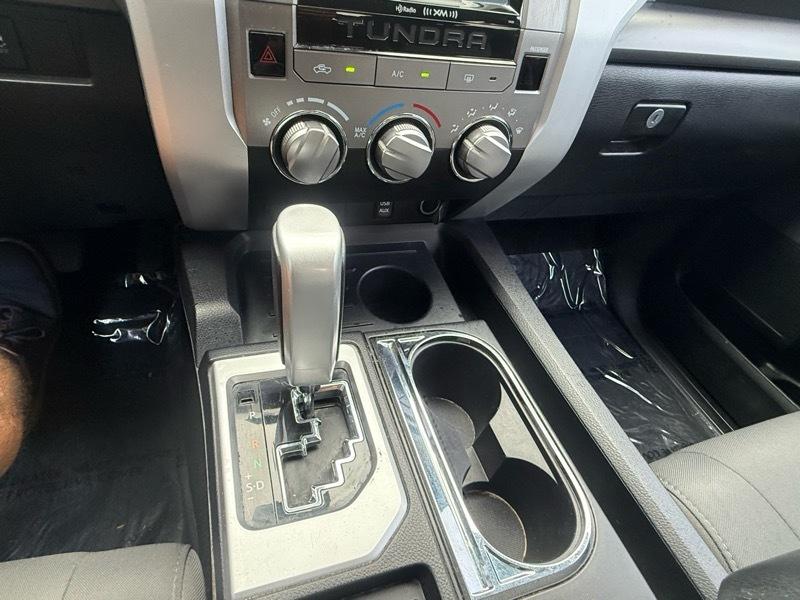 Toyota Tundra SR5 4.6L V8 CrewMax 2WD 2017