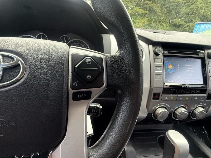 Toyota Tundra SR5 4.6L V8 CrewMax 2WD 2017