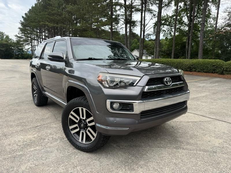 Toyota 4Runner SR5 4WD 2016