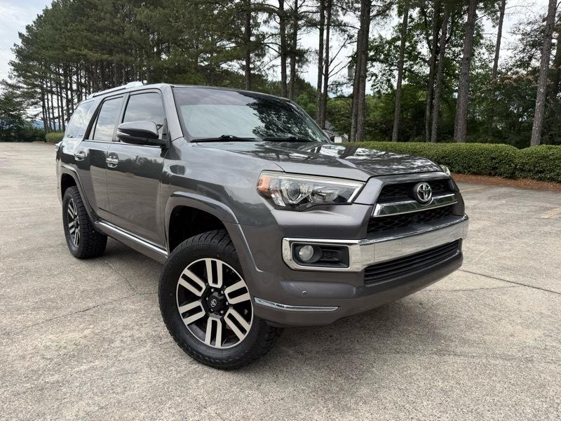 Toyota 4Runner SR5 4WD 2016