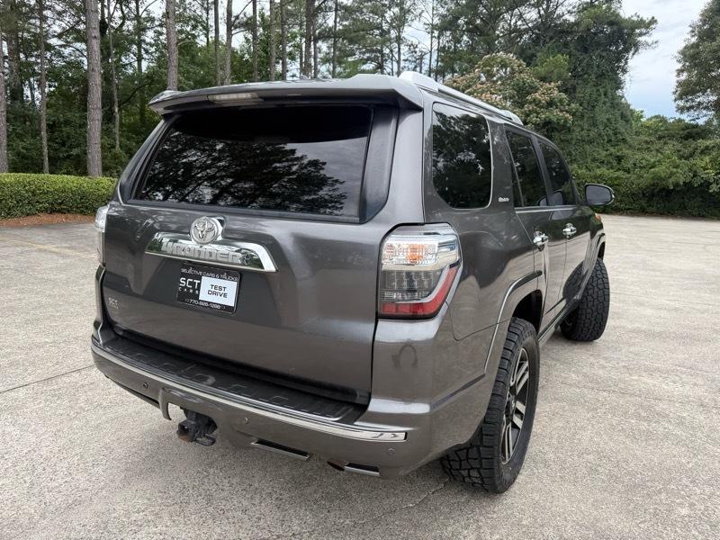 Toyota 4Runner SR5 4WD 2016