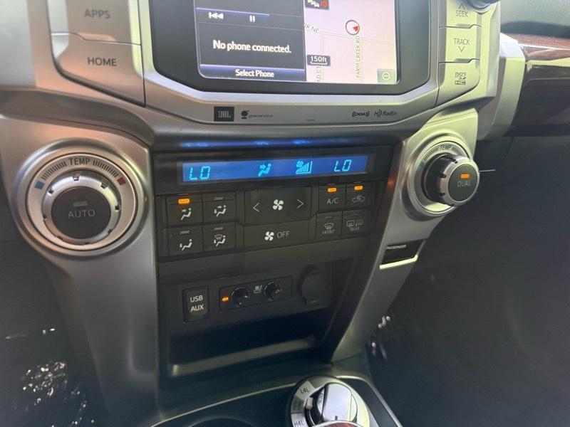 Toyota 4Runner SR5 4WD 2016