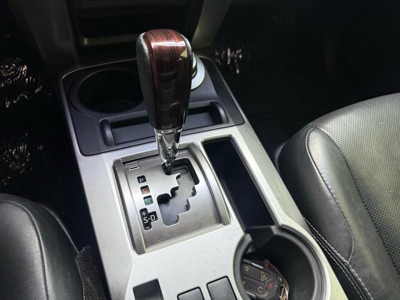 Toyota 4Runner SR5 4WD 2016