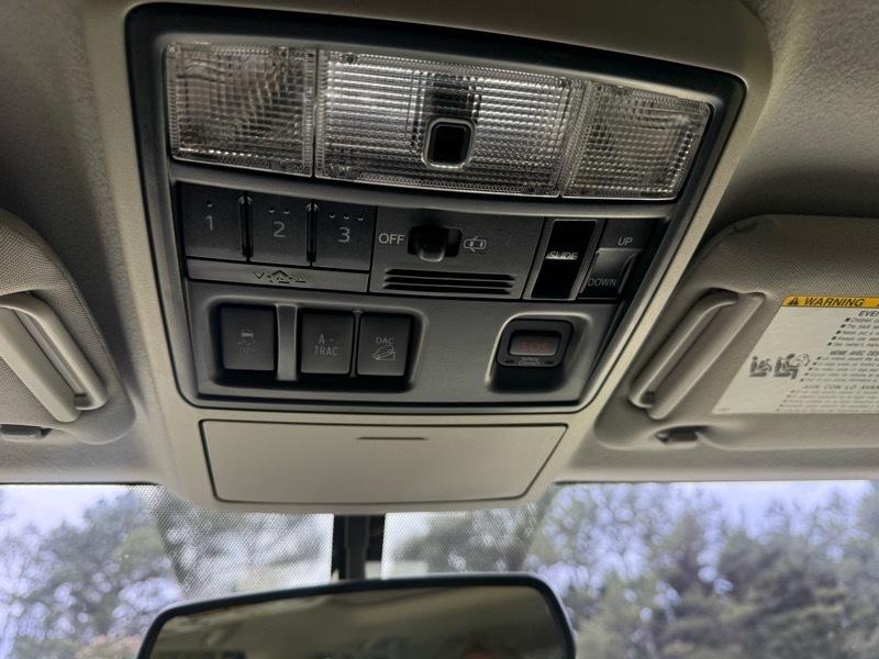 Toyota 4Runner SR5 4WD 2016