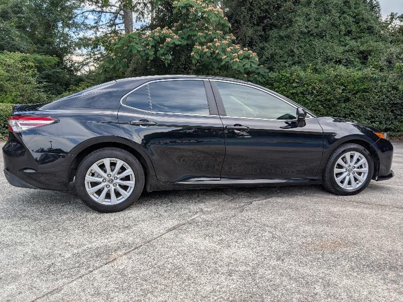 Toyota Camry LE 2018