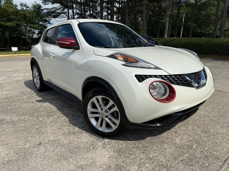 2015 Nissan Juke SV FWD CVT's photo